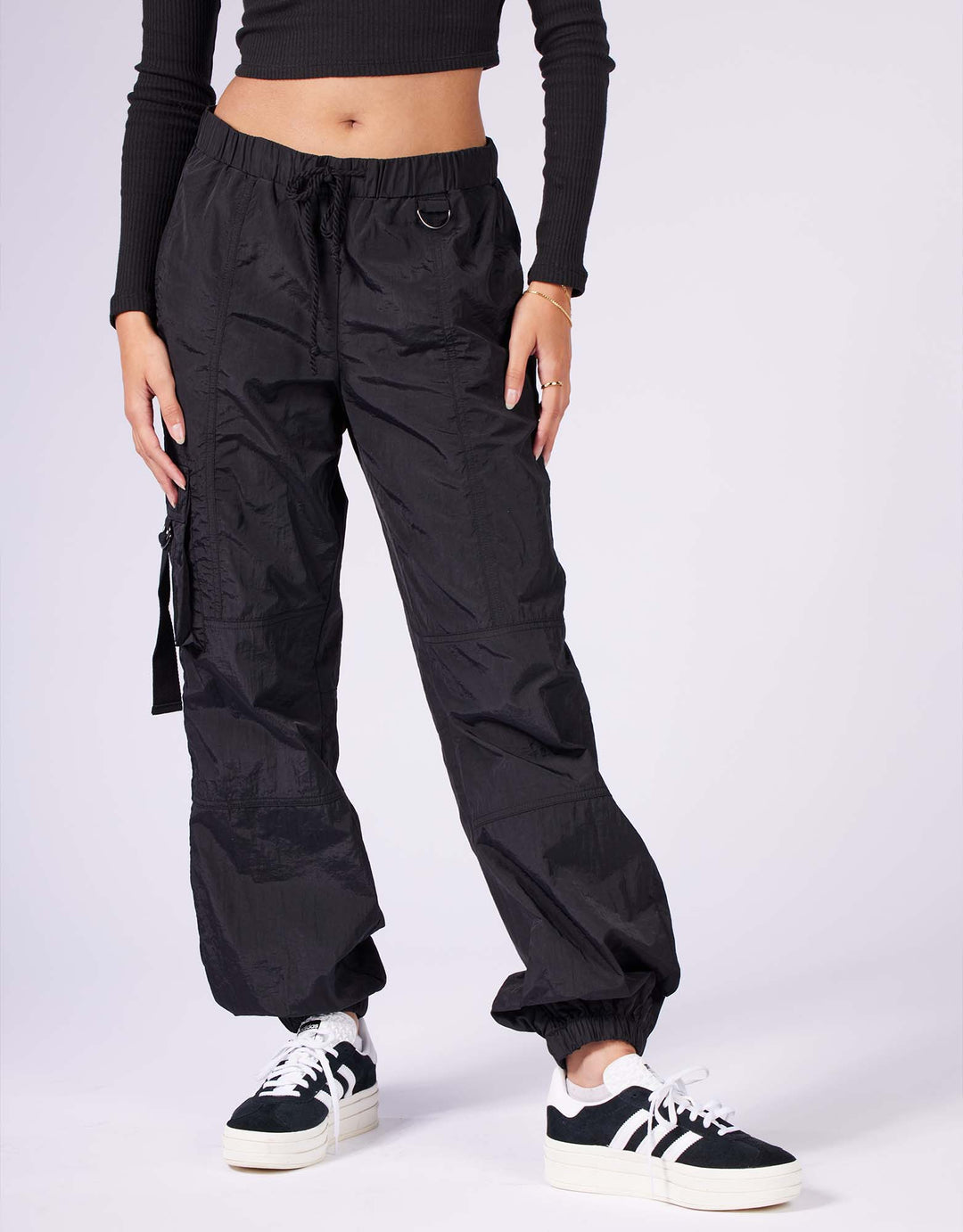 LOW RISE BALLOON CARGO PANT (Black) – Five Star General Pants